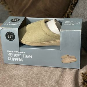 Slippers